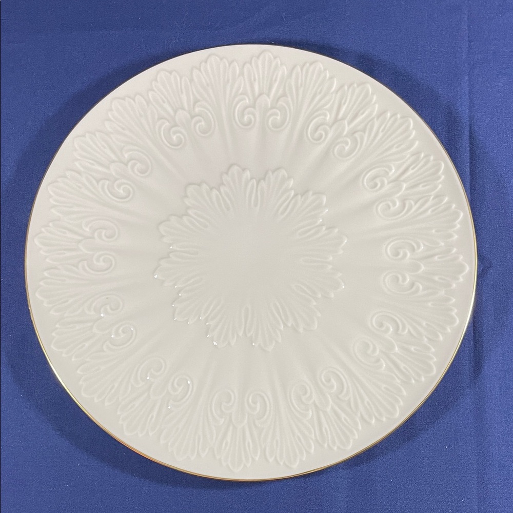 Lenox platter with gold trim